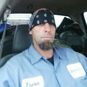 Meet your Posher, Travis